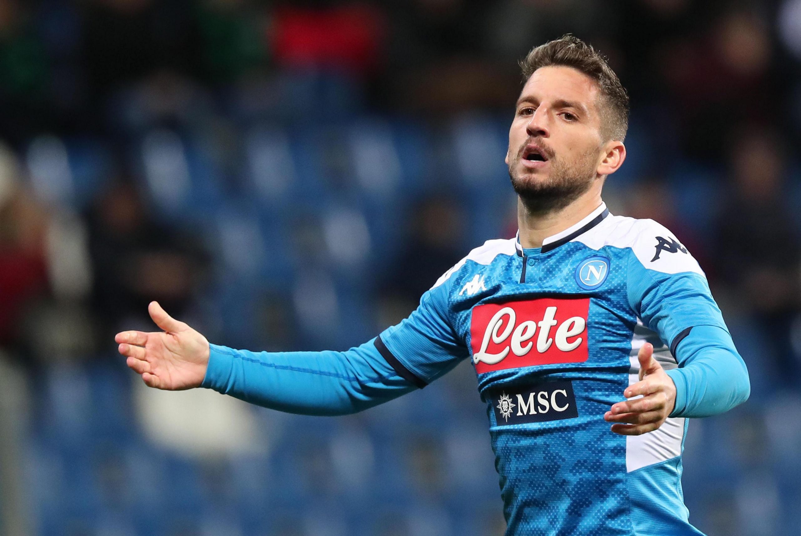 Frank Lampard and Dries Mertens in Talks