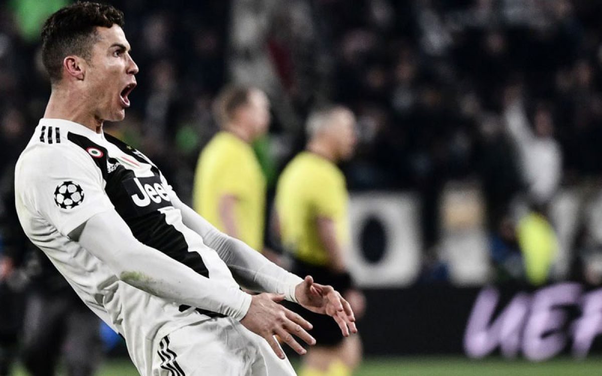 Ronaldo Returns to Italy, to Join Training in Turin