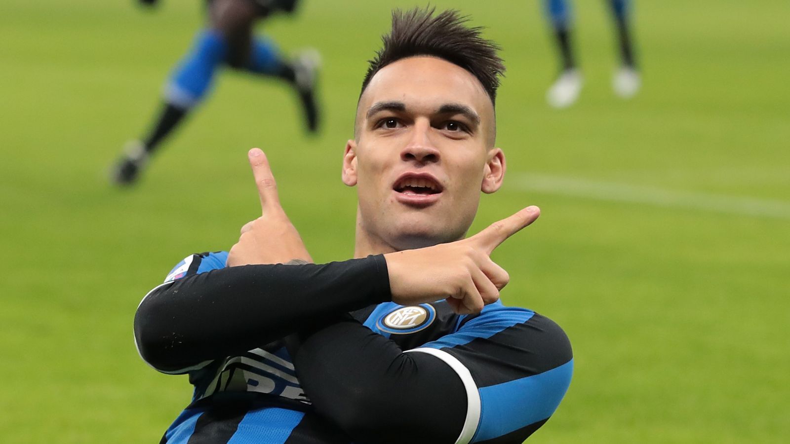 Crespo Says Lautaro Martinez Should Remain at Inter