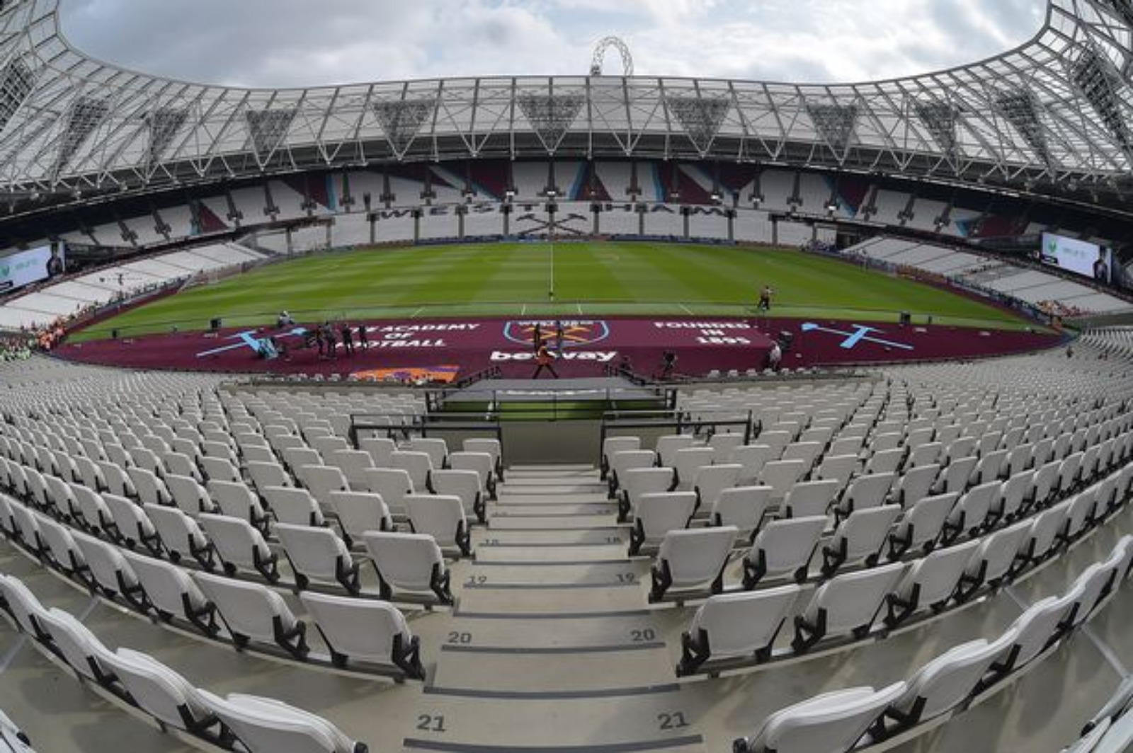 Olympic Park to Build Perimeter Fence to Discourage Fans from Visiting on Matchdays