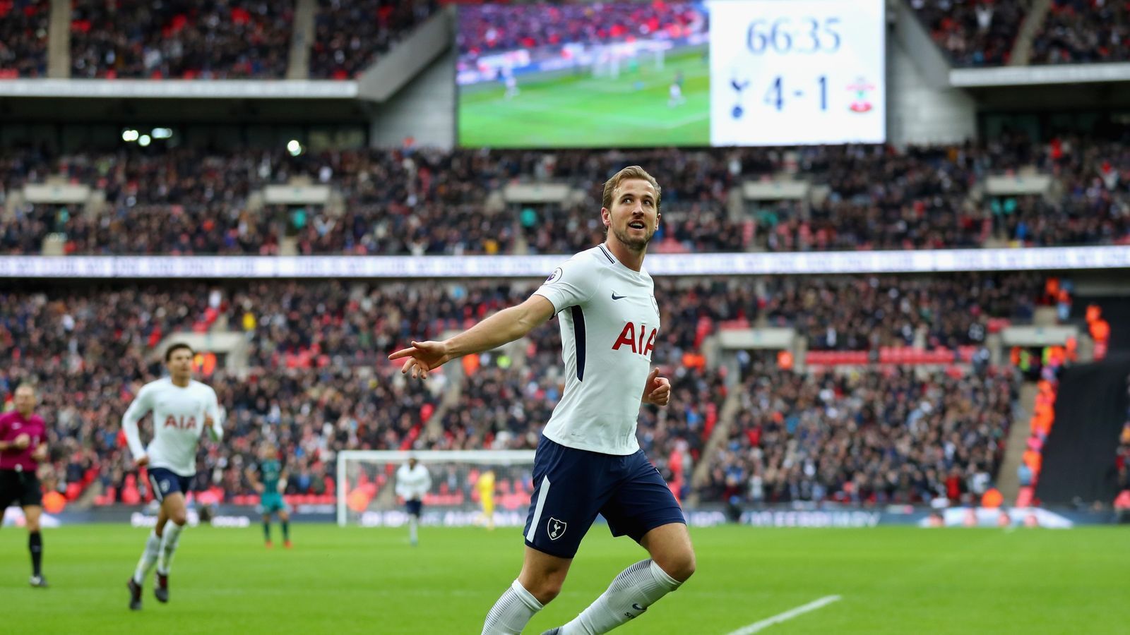 Kane Says Tottenham Will Benefit in the Premier League from Not Focusing on Champions League