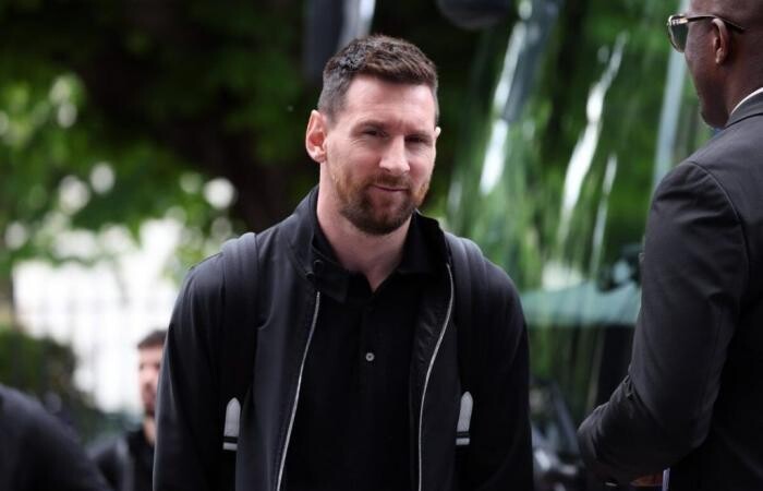 Messi has publicly apologised to his teammates and his club