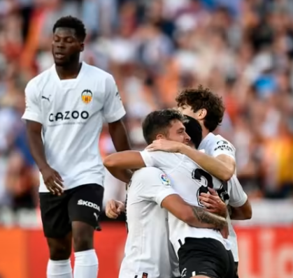 Valencia 1-0 Real Madrid: Los Che gain three crucial points